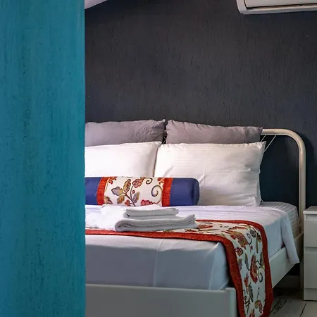 Isinda בית אירוח *